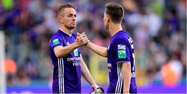 Davies hint naar basisplaats tegen Club Brugge voor Trebel: Hij komt in aanmerking