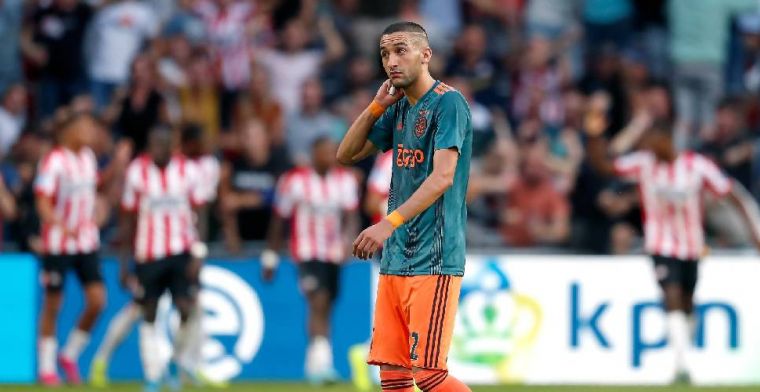 Ten Hag wilde Ziyech niet wisselen tegen PSV: 'Vandaar dat ik hem liet staan'