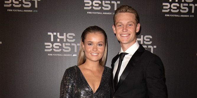 Vier captains en vier bondscoaches wijzen Frenkie de Jong aan als beste ter wereld