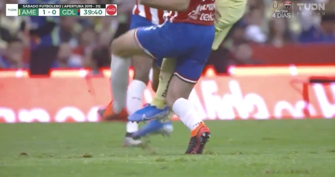 Niet voor gevoelige kijkers: horrorblessure Giovani Dos Santos gaat de wereld over