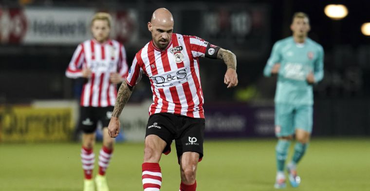 Sparta op de valreep langs FC Twente na oliedomme rode kaart Pleguezuelo