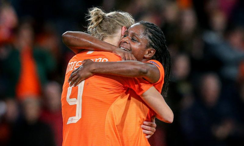 Miedema: 'Op het moment dat we zaterdag in Nederland landden, was ik al te laat' Afbeelding: Miedema: 'Op het moment dat we zaterdag in Nederland landden, was ik al te laat'