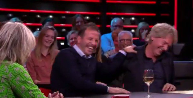 Van der Vaart emotioneel: 'Het was een droom van ons beiden en dat gebeurt dan'