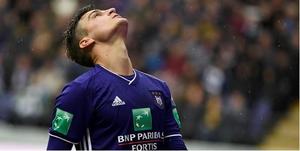 Anderlecht gaat in oefenmatch met harde cijfers onderuit tegen KV Mechelen