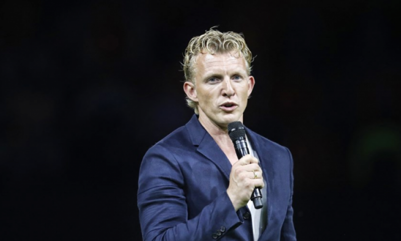 'Kuyt ontkent Engels avontuur met Larsson: Afbeelding: 'Kuyt ontkent Engels avontuur met Larsson: