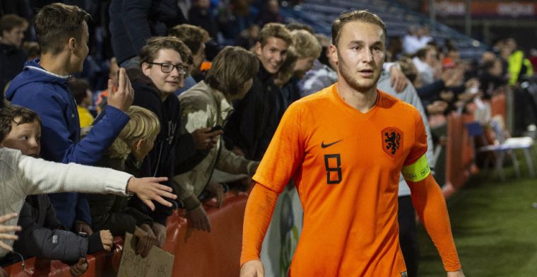 De Mos ziet de oplossing op het Oranje-middenveld: 'Ik denk dat hij al zover is'