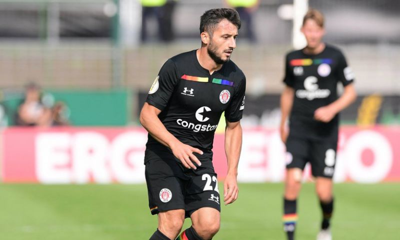 Cultclub St. Pauli veroordeelt Instagram-post na Turkse inval en neemt afscheid Afbeelding: Cultclub St. Pauli veroordeelt Instagram-post na Turkse inval en neemt afscheid