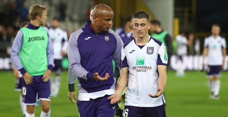 Haan: 'In de vierde klasse kun je speler-trainertje doen, maar niet bij de profs'