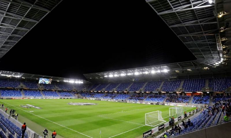 Gedurfde actie: stadion tóch vol tegen Dendoncker en co ondanks forse straf UEFA Afbeelding: Gedurfde actie: stadion tóch vol tegen Dendoncker en co ondanks forse straf UEFA