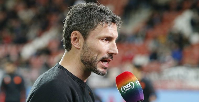 Van Bommel meldt zich in skybox Sneijder: Even weg van alle drukte