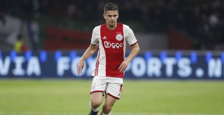 Ajax-bankzitter wacht geduldig op zijn kans in de basis: 'Mijn tijd komt nog'