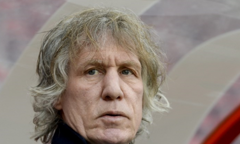 Verbeek pakt in Australië eerste prijs als trainer sinds bekerwinst met AZ Afbeelding: Verbeek pakt in Australië eerste prijs als trainer sinds bekerwinst met AZ