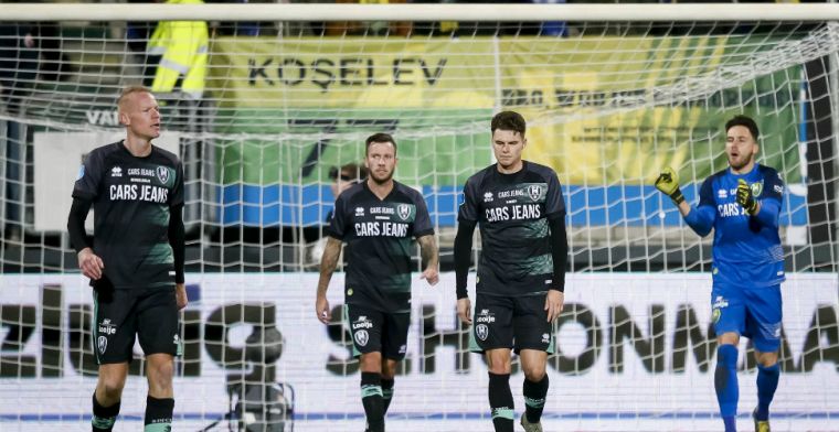 Beugelsdijk over 'hele vieze actie': 'Dit is een schande voor het voetbal'