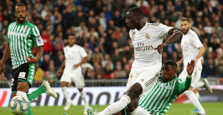 Real Madrid laat na om Barcelona te passeren en wordt uitgefloten in Bernabeu