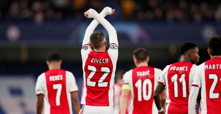 Europese media loven Ajax:'Tot het laatste fluitsignaal eerbetoon aan Cruijff'