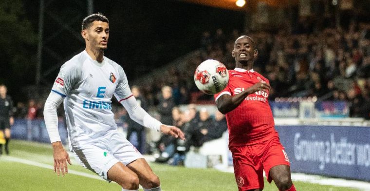 Telstar-speler raakt geblesseerd tijdens potje FIFA en meldt zich af bij Jonker