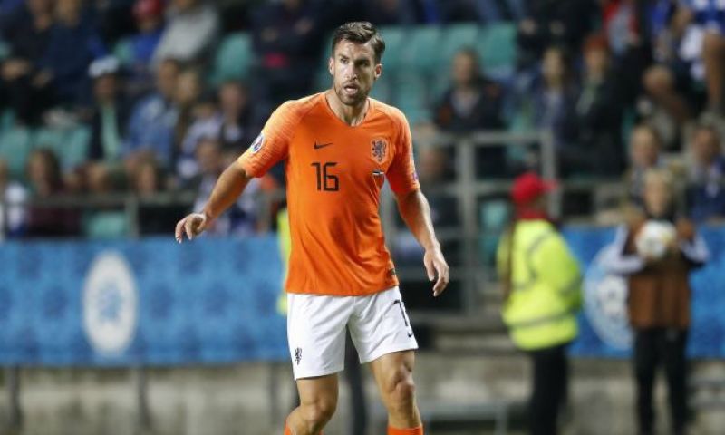 'Oplossing' voor Marseille-reserve Strootman én Oranje: 'Hij gaat bij PSV spelen' Afbeelding: 'Oplossing' voor Marseille-reserve Strootman én Oranje: 'Hij gaat bij PSV spelen'