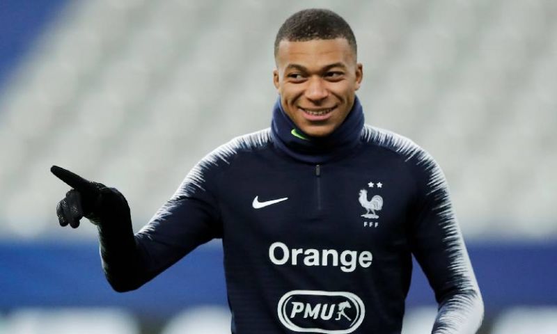 Le Parisien: Real Madrid slaat door en legt 400 miljoen opzij voor megatransfer Afbeelding: Le Parisien: Real Madrid slaat door en legt 400 miljoen opzij voor megatransfer