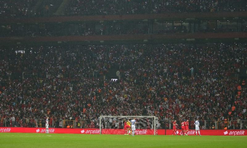 Turkije speelt gelijk tegen IJsland en plaatst zich voor EK 2020 Afbeelding: Turkije speelt gelijk tegen IJsland en plaatst zich voor EK 2020