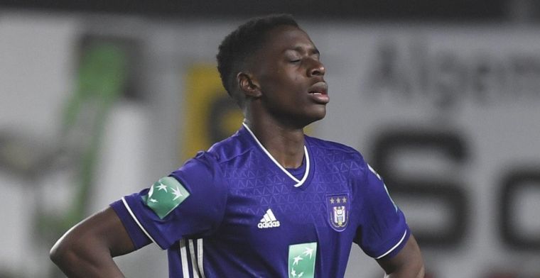 Toch geen contractverlenging Lokonga? ‘Advocaten onderzoeken optie Anderlecht’
