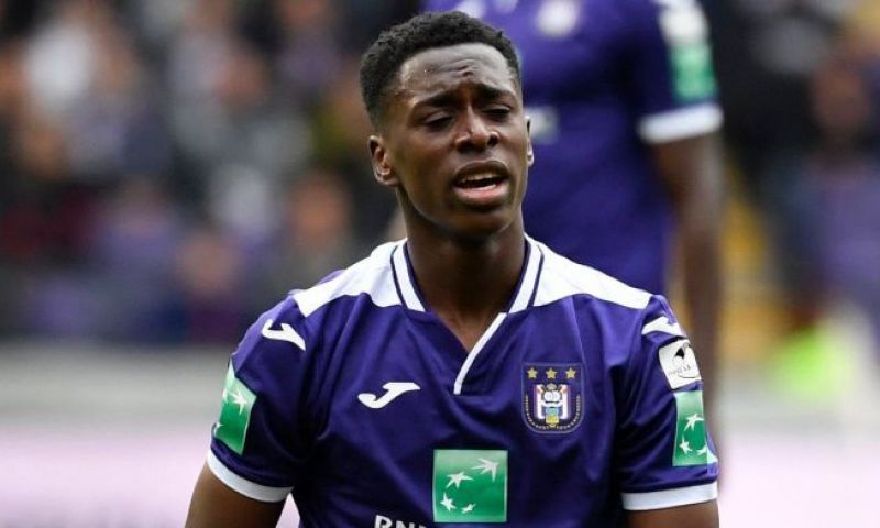 Lokonga duidt struikelblok aan bij Anderlecht: “Dat speelt ook mee” - VoetbalPrimeur.be