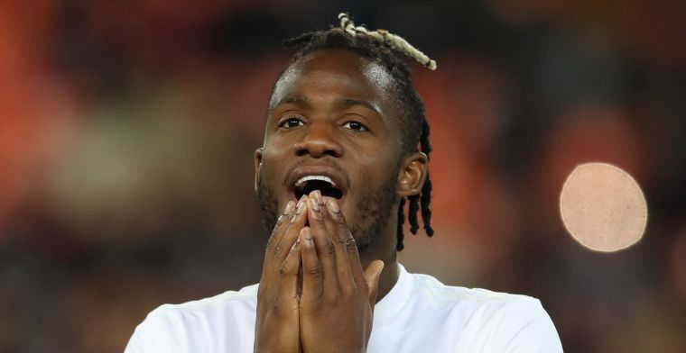 Batshuayi probeert een bizarre modetrend: Gezien bij een rapper