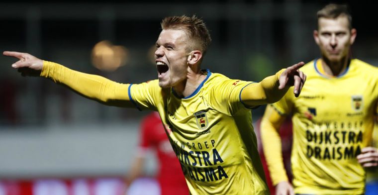 Hilariteit in Leeuwarden: geen publiekswissel van Jacobs, maar Almere City-wissel