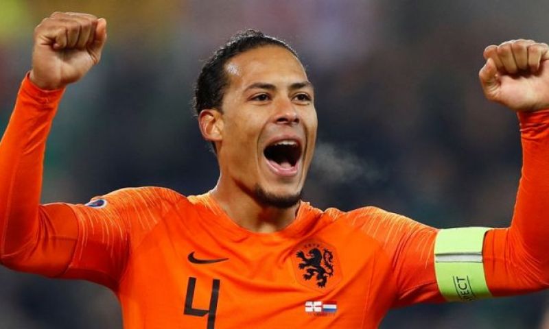 'Van Dijk één keer verslagen in 75 duels en dat vertrouwen voel je in hele team' Afbeelding: 'Van Dijk één keer verslagen in 75 duels en dat vertrouwen voel je in hele team'