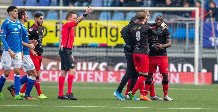 Arbiter sprak met Mendes Moreira: 'Ik zei: maak het me niet te moeilijk'