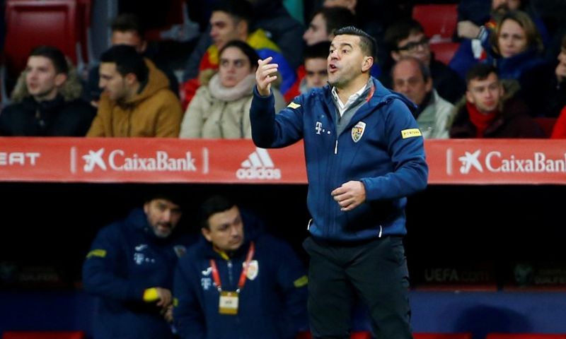 Coach Contra stapt op bij mogelijke Oranje-opponent na afstraffing tegen Spanje Afbeelding: Coach Contra stapt op bij mogelijke Oranje-opponent na afstraffing tegen Spanje