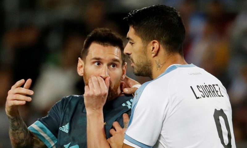 Olé ziet 'nieuwe' Messi: Cavani daagde Argentijnse ster uit voor vechtpartij Afbeelding: Olé ziet 'nieuwe' Messi: Cavani daagde Argentijnse ster uit voor vechtpartij