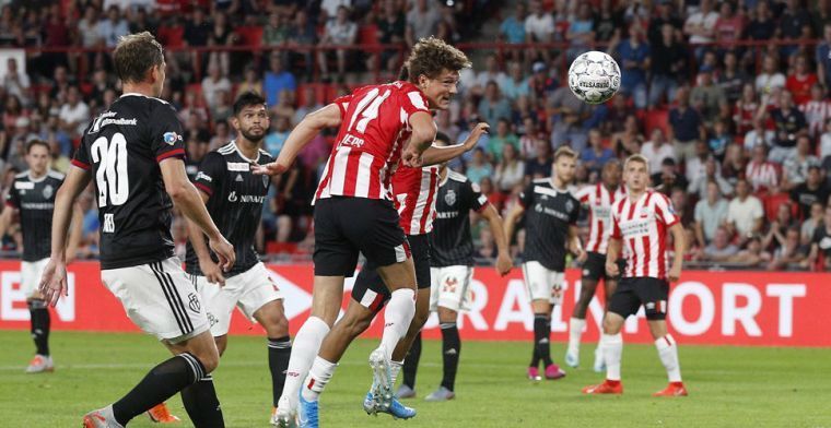 'PSV zet in op nieuw contract voor spits 'die node wordt gemist' tijdens crisis'