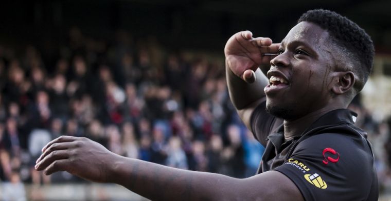 Historische prestatie: Hasselbaink leidt Suriname naar deelname aan Gold Cup