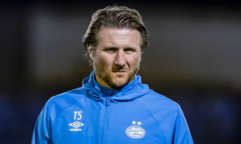 PSV moet crisis zien te bestrijden: 'Het klinkt eenvoudig en is overal hetzelfde' Afbeelding: PSV moet crisis zien te bestrijden: 'Het klinkt eenvoudig en is overal hetzelfde'