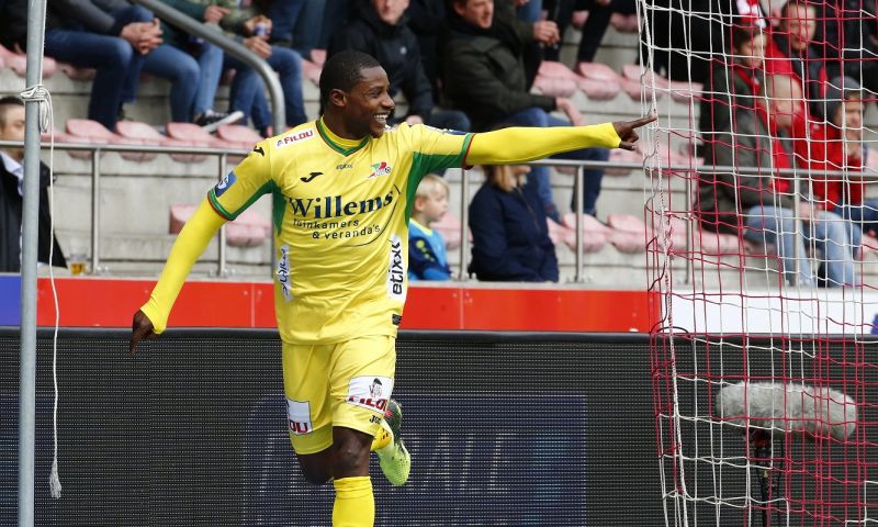 Akpala kan meteen tegen Club Brugge spelen: Afbeelding: Akpala kan meteen tegen Club Brugge spelen: