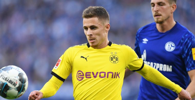 Hazard moet vrede nemen met plekje op de bank bij Dortmund, Witsel start wel