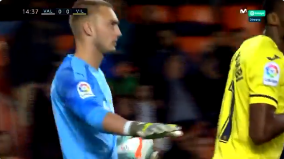 Wonder van Mestalla: Cillessen heeft strafschop klem bij Valencia