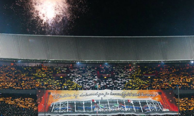 UEFA onderzoekt wederom Feyenoord-vuurwerk: ook Lille-Ajax onder de loep Afbeelding: UEFA onderzoekt wederom Feyenoord-vuurwerk: ook Lille-Ajax onder de loep