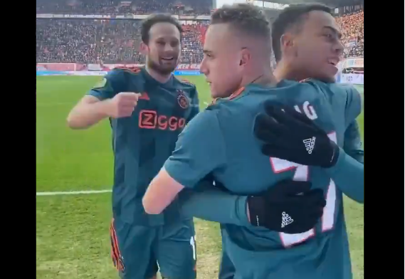 Blind en Tadic na Ajax-hattrick Lang: Wat doe je allemaal?!