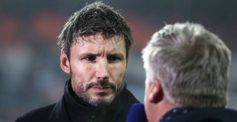 'Die beker en de tweede plek, dan kan Van Bommel misschien door naar volgend jaar'