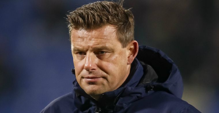 Stegeman stomverbaasd door PEC-trio in De Kuip: 'Het zal niet meer voorkomen'