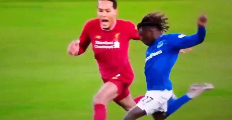 Van Dijk schreeuwt naar doorgebroken Kean, Everton-spits mist megakans