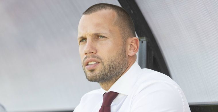 Heitinga lacht, Kuyt baalt: Ajax-talenten winnen met ruime cijfers in De Kuip