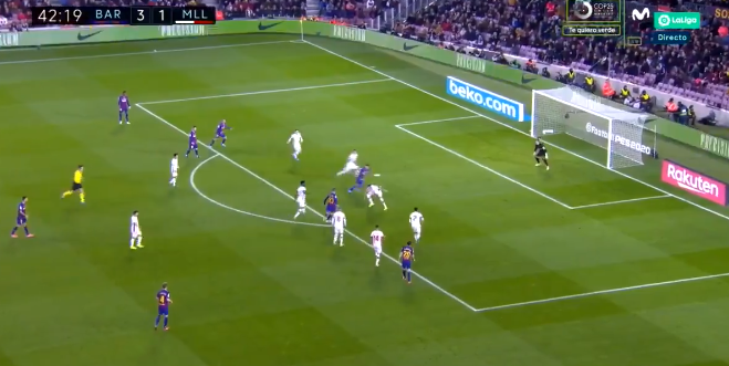 GOAL: Barcelona schittert, Suárez scoort met fenomenale hakbal