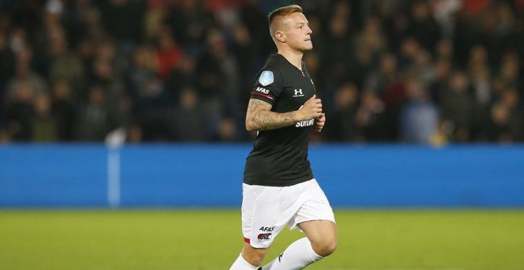 LIVE-discussie: AZ wil met Clasie inlopen op koploper Ajax in uitduel bij PEC