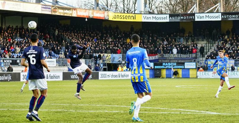 High five van debuterende arbiter voor Spierings: Kan ik wel waarderen