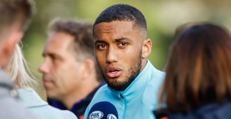 Complimenten voor Riedewald: 'Petje af, want hij mag het niet laten zien'