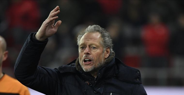 Na dubbel rood voor Standard: Preud'homme moet geen Calimero spelen