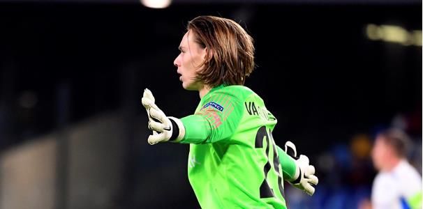 Genk geeft krachtig signaal en breekt contract van Vandevoordt nu al open