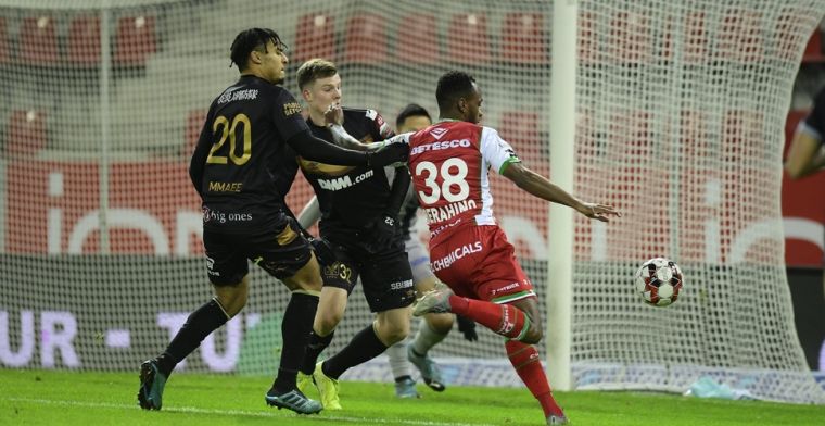 Zulte Waregem doet goede zaak in strijd om Play-Off 1 met winst tegen STVV